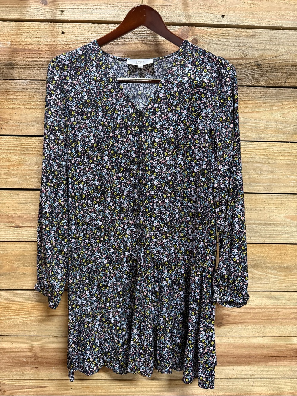 Loft Long Sleeve Boho Style Floral Print Tunic Shift Dress size Medium Black